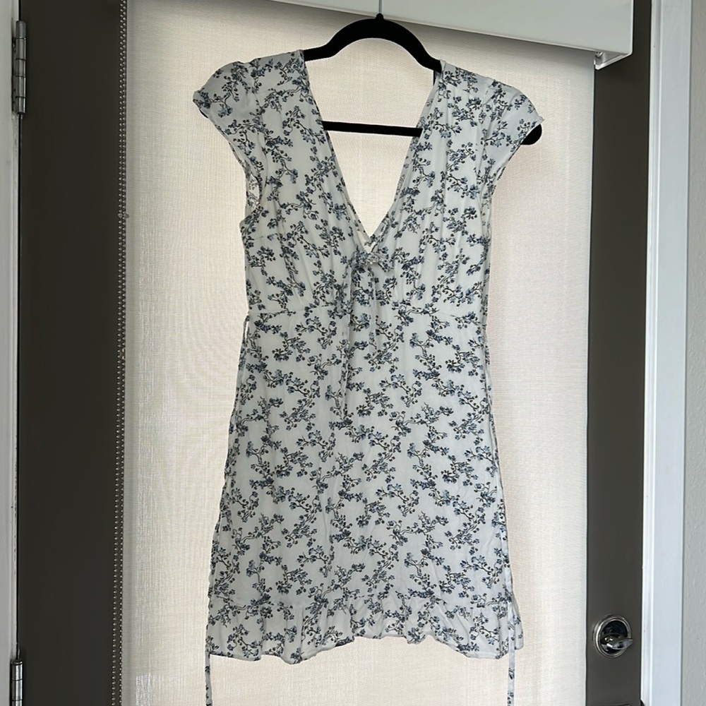 Abercrombie & Fitch Floral Mini Dress